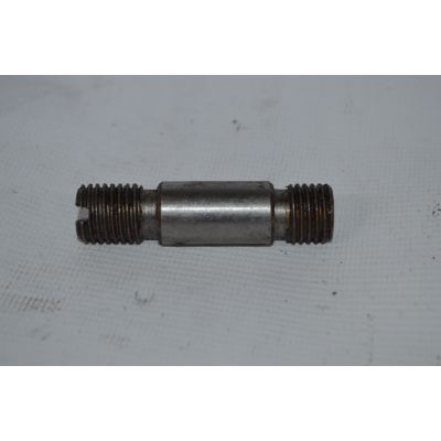 Вісь сошника коротка ліва різьба | СЗ-3,6 - 6450